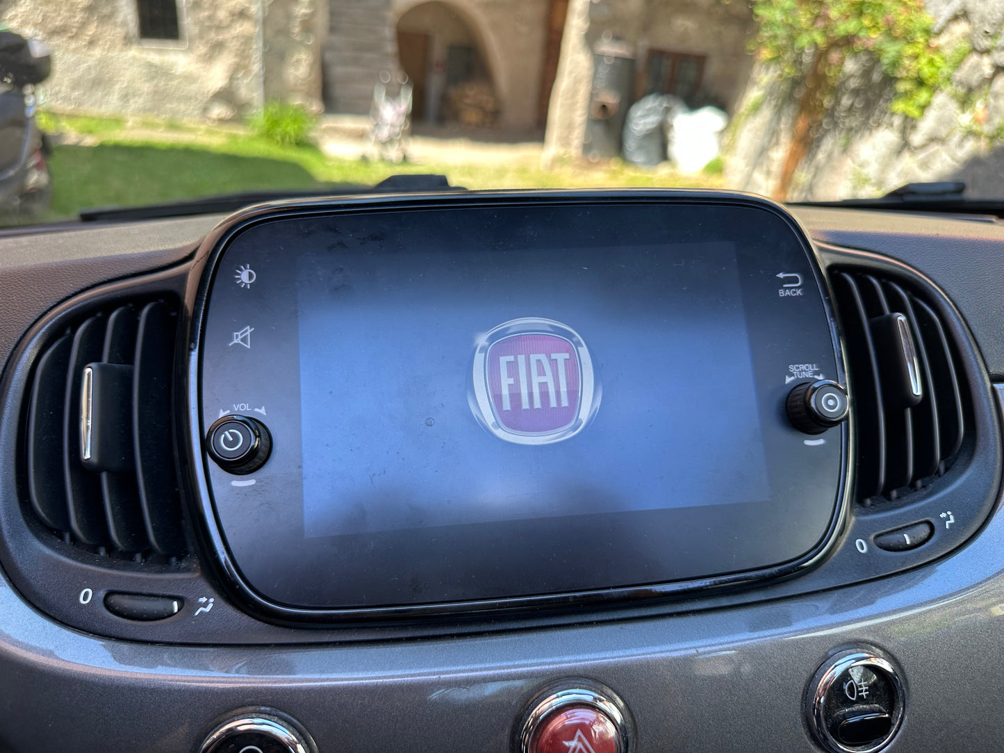 Fiat 500 Navigatore Uconnect 7” Originale Fiat Touch + Cornice