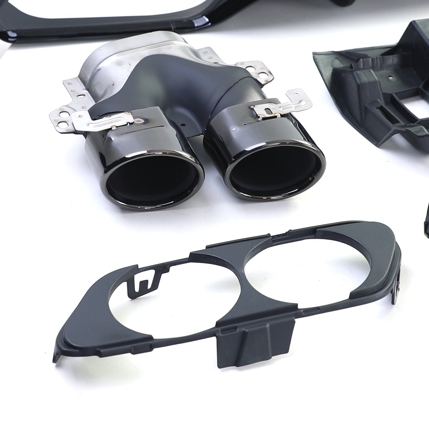 Mercedes Classe E W213 Berlina dal 16 Diffusore posteriore AMG