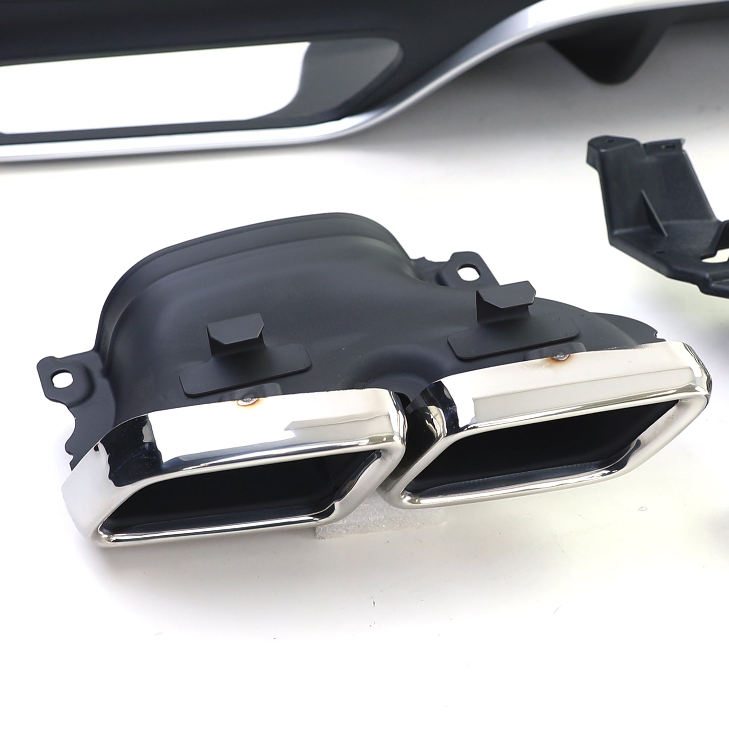 Mercedes GLS X166 15-19 diffusore posteriore sportivo con terminali di scarico