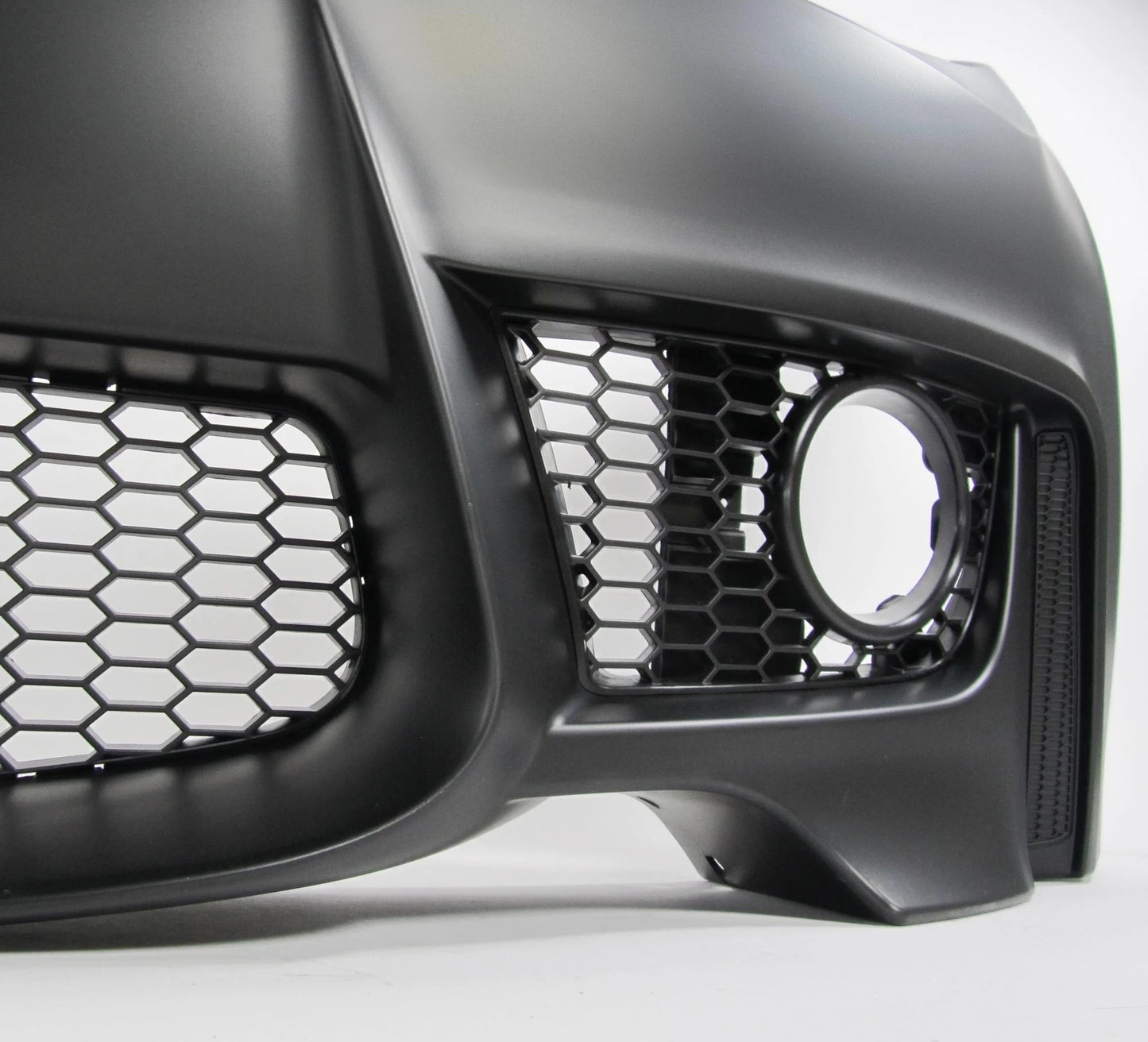 Paraurti anteriore primerizzato M Sport BMW Serie 1 E81 E82 E87 E88 MY 04-11